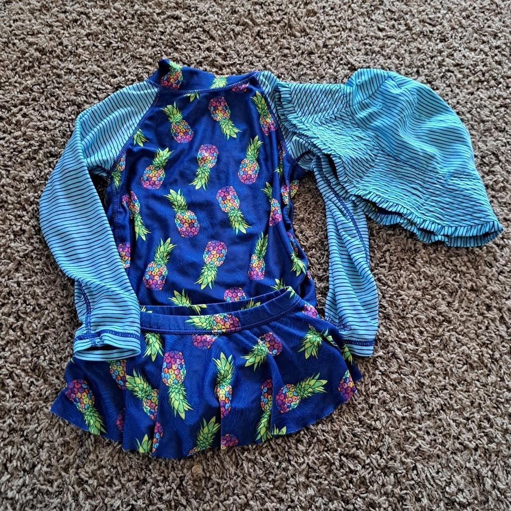UV Skins Little Girls Swimsuit Set with Hat Blue Pineapple sz 5